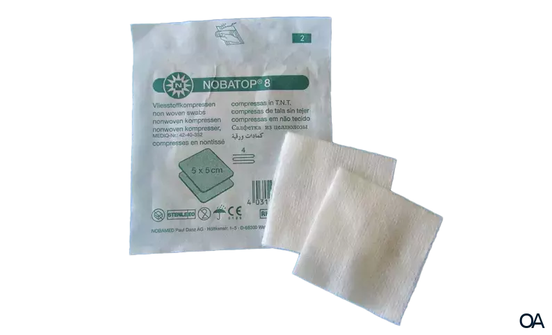 NOBATOP®-steril 8 Vlieskompressen 4-fach, 10 x 10 cm, 50 x 2 Stück